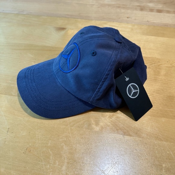 NWT! Mercedes-Benz Sueded Cap Navy - Picture 2 of 10